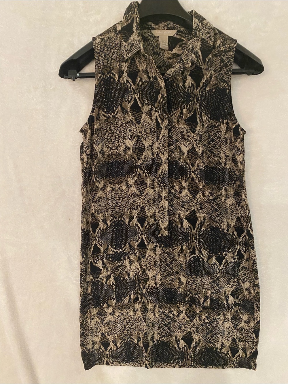 Banana Republic Black Tan Snake Print Blouse US 2